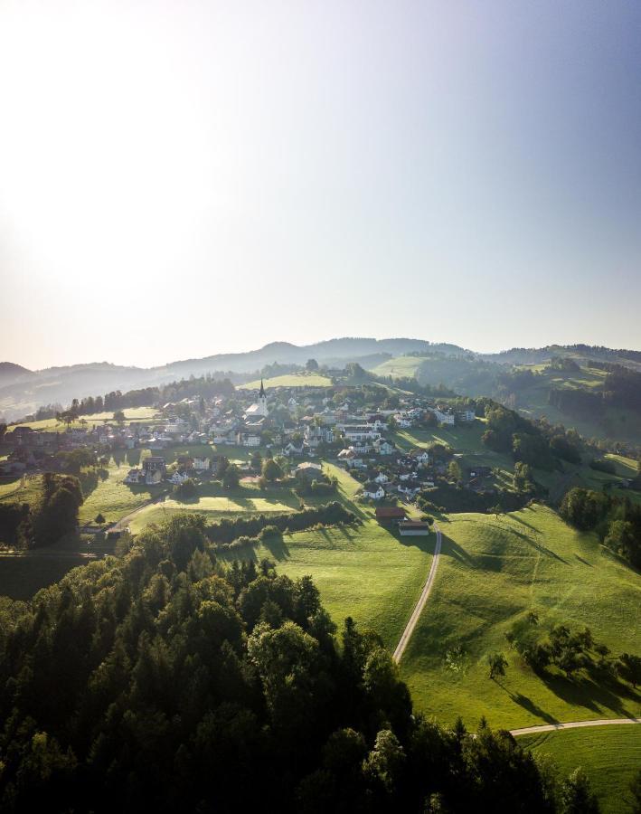 Gasthaus Roessli Mogelsberg Екстериор снимка